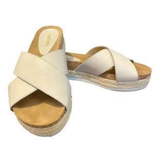 Nine West platform slide sandal
